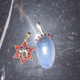 Mother of Pearl & Garnets Pendant
